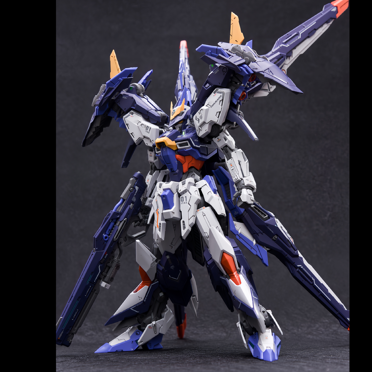 IN ERA+ UMD Trailblazer Integrated Tactical Assault Squad 1/100 Model Kit