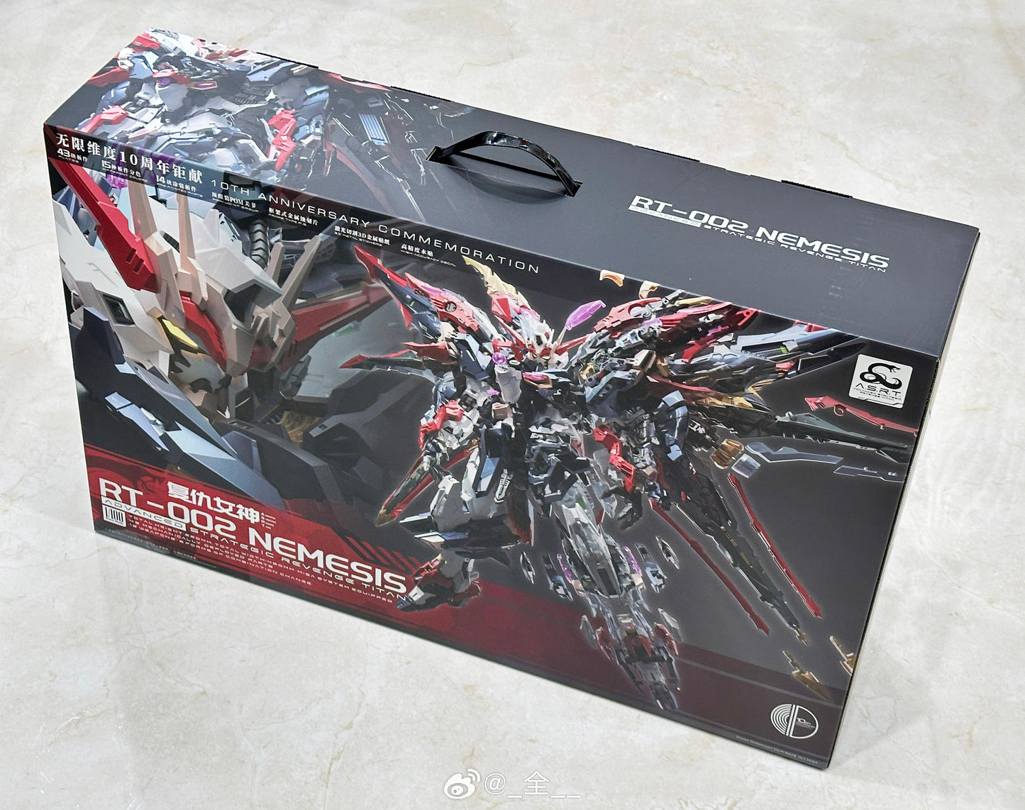 Infinite Dimension Nemesis RT-002 Model Kit