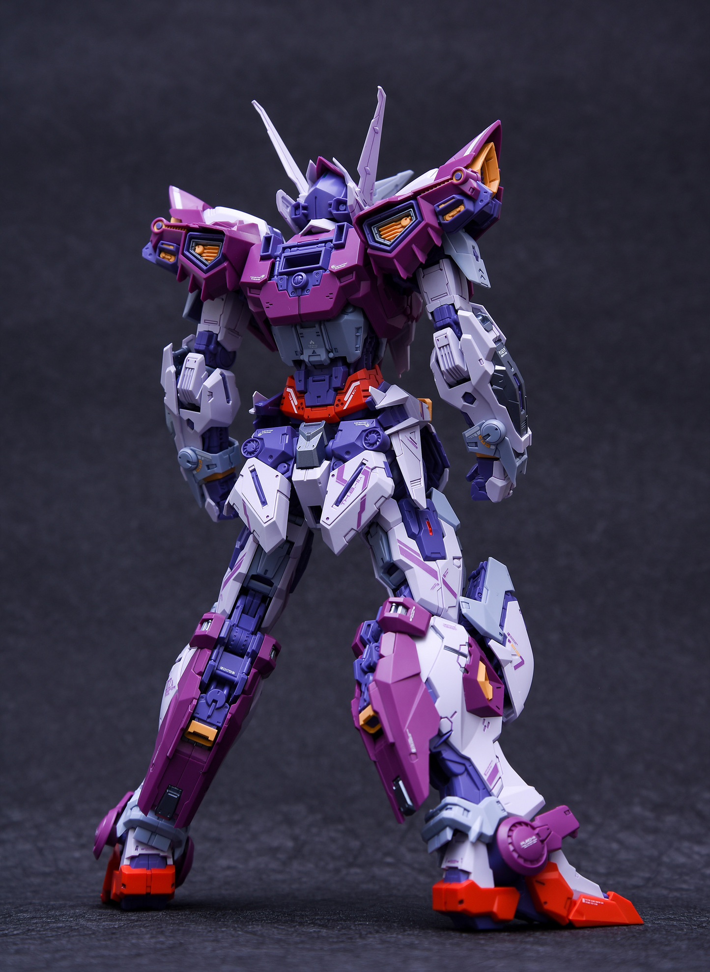 IN ERA+ RMD Thunderbolt REAL MINUTIA DESIGNS Model Kit