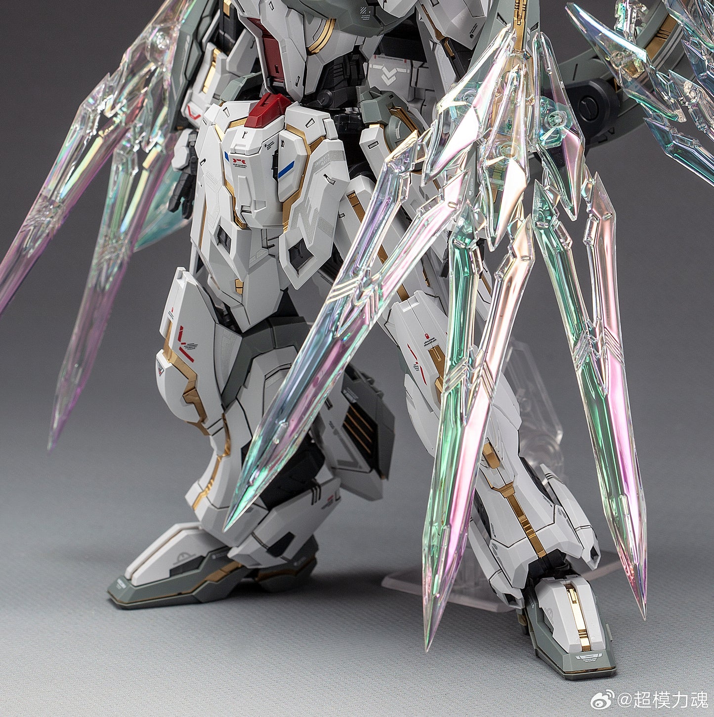 SUPREME EVOLUTION Eternal Star Glory 1/100 Model Kit with [1st Batch] Model Kits