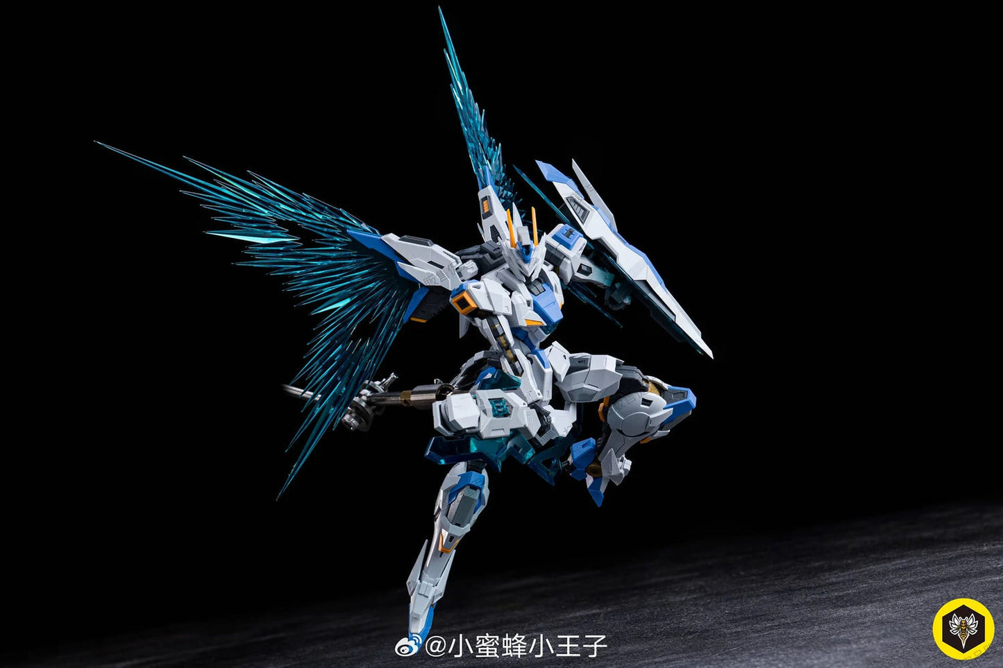 SNAA 1/144 God Guardian Gawain Model Kits